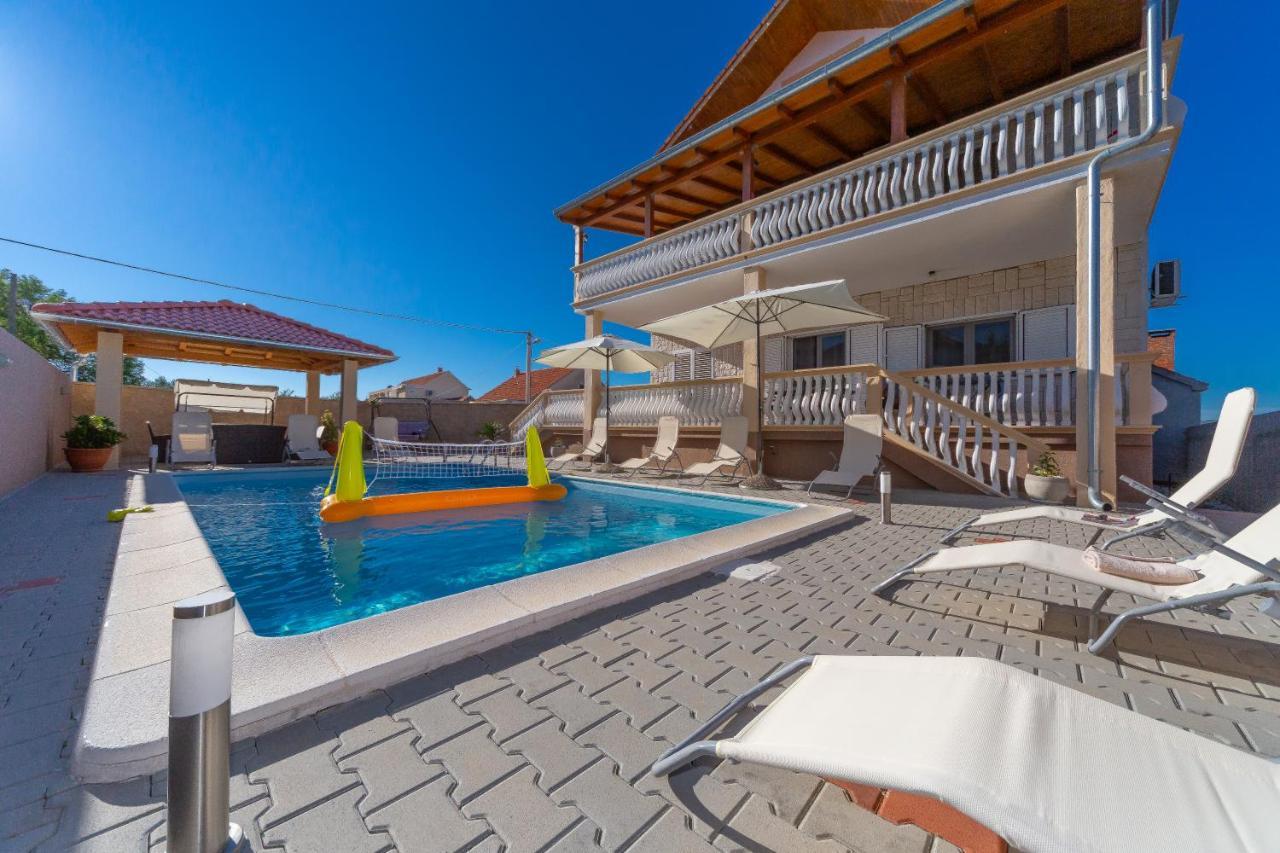 Apartmani Dada Biograd Na Moru Exterior foto